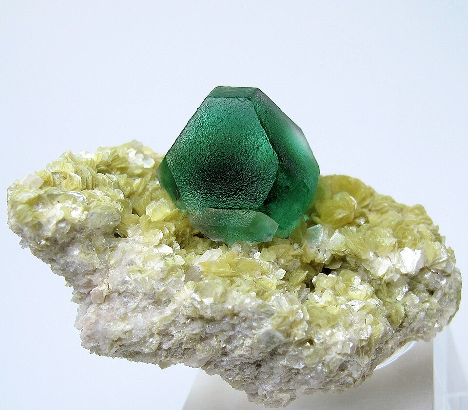 Fluorite specimen