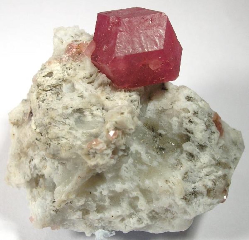 Grossular specimen