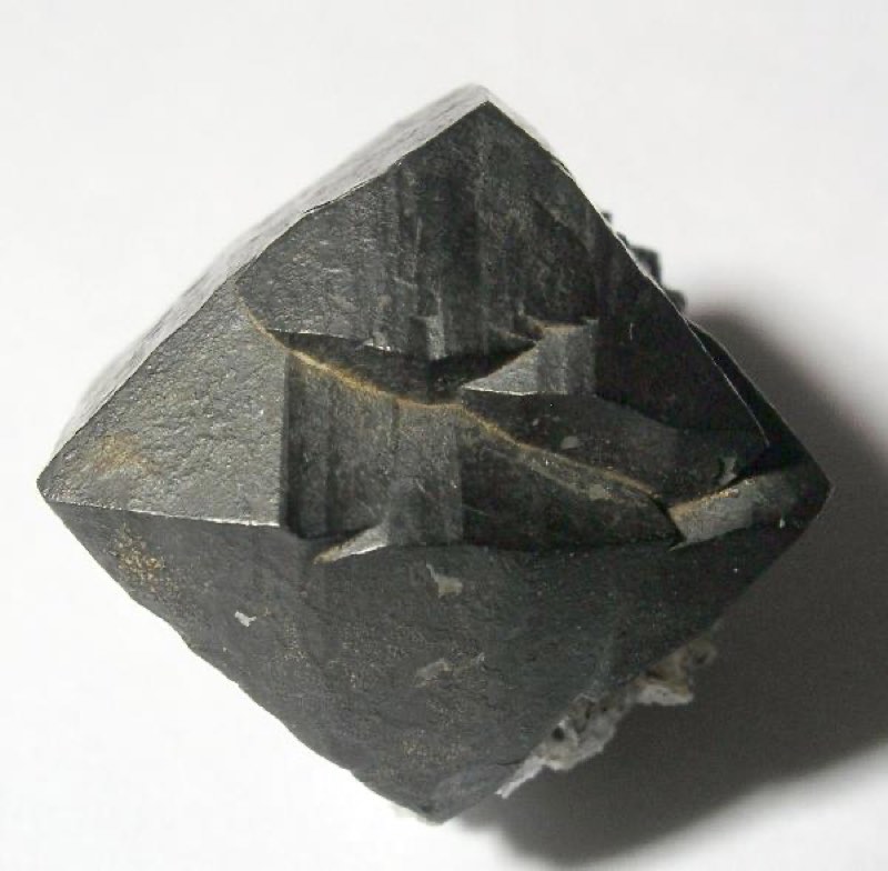 Ilvaite specimen