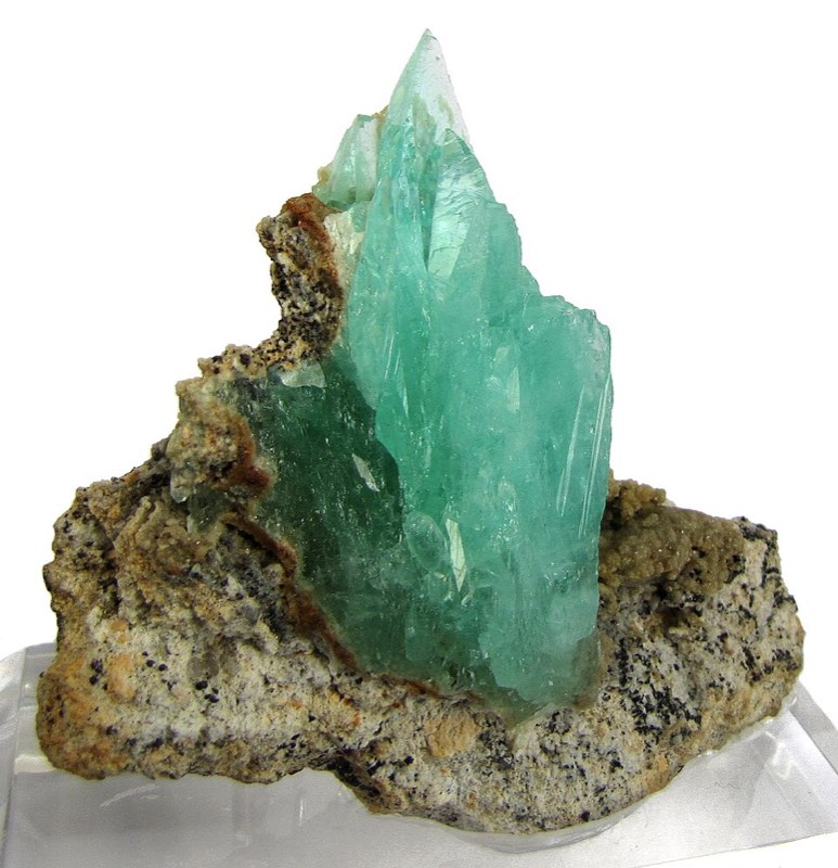 Phosphophyllite specimen